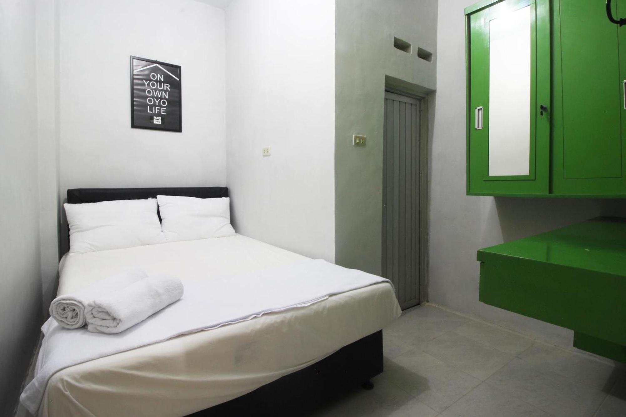 Oyo Life 2273 Pratama Homestay Bandar Lampung Kültér fotó